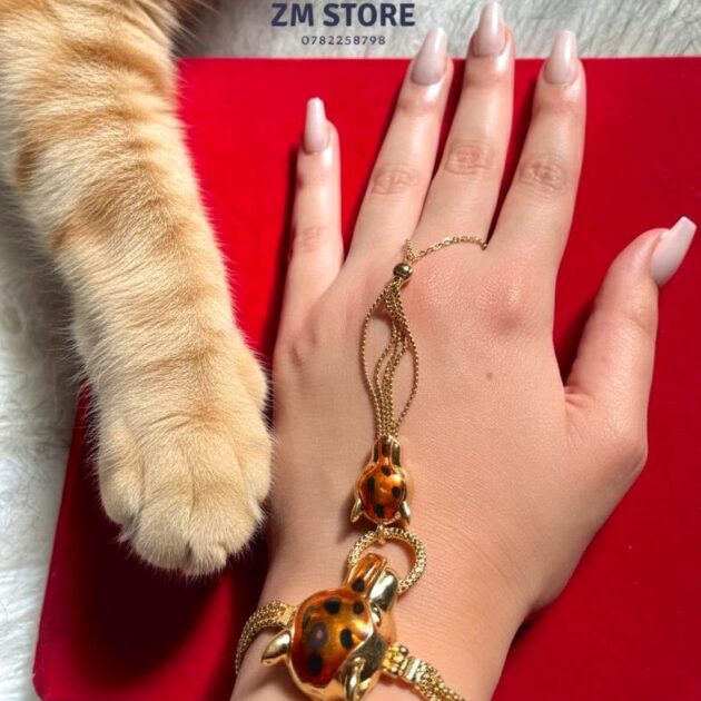 اليد اليمنية 💎 إطلالة ملكية بلمسة واحدة 👸